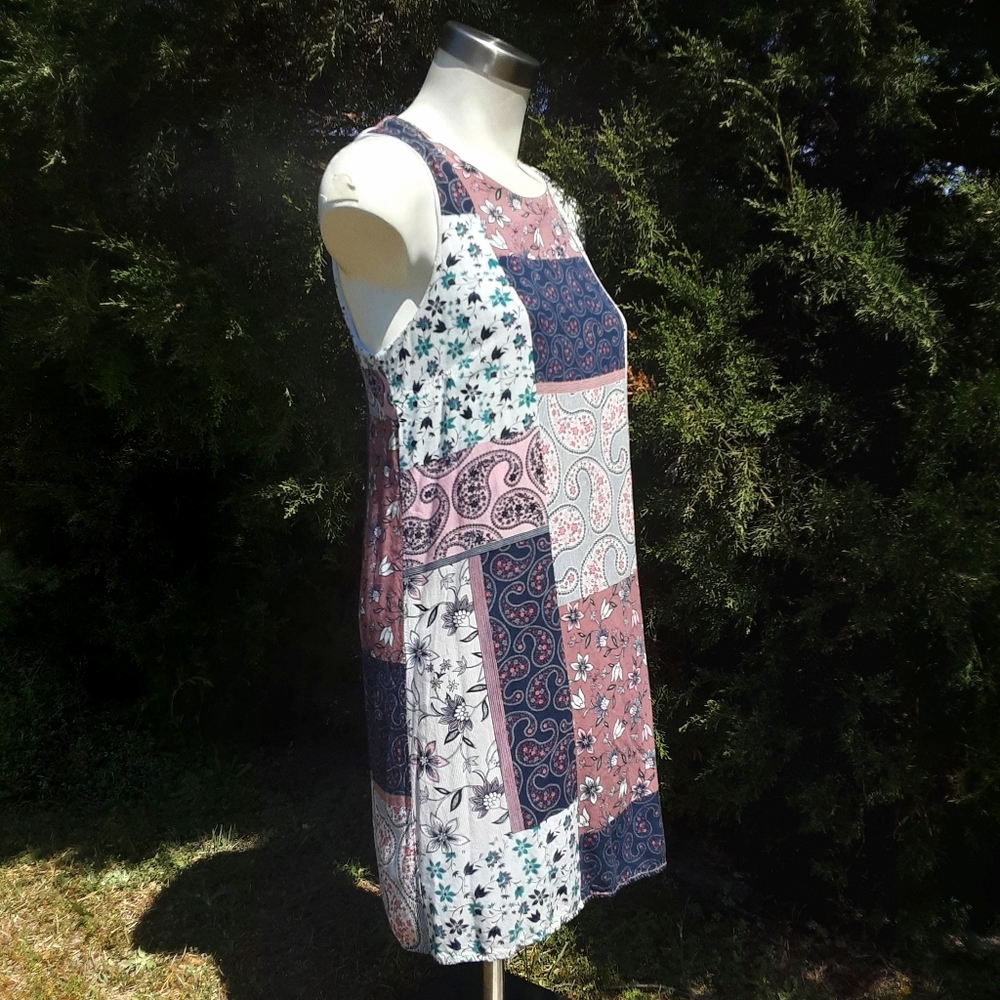 L.N.V Shift Dress Paisley Bohemian Open Back